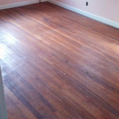 Before_Bedroom_Red_Oak_Hardwood