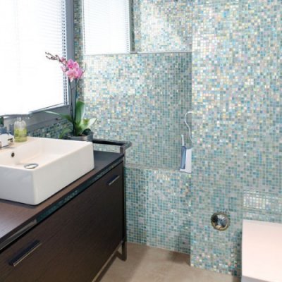 Glass Tile Bath